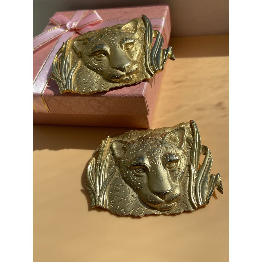 Vintage Park Lane Gold Tone Leopard Brooch Set With Intricate Details